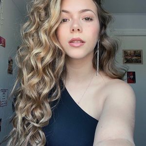 One shoulder black crop top - ONLY WORN ONCE